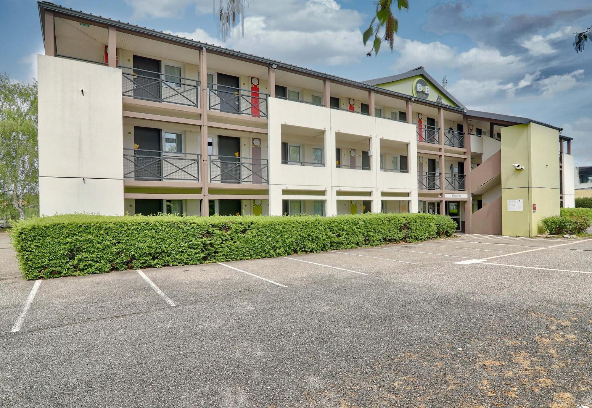B&B Hotel Clermont-Ferrand Le Brezet Aeroport ภายนอก รูปภาพ