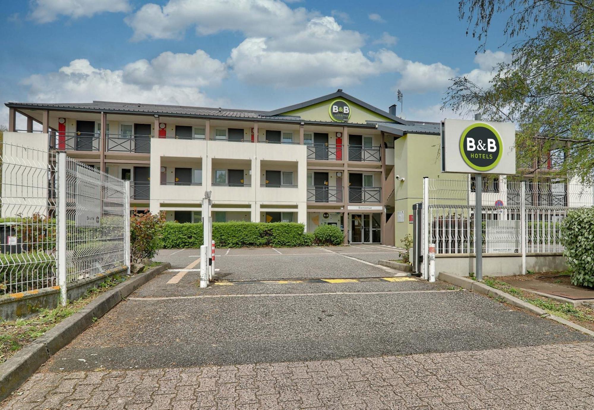 B&B Hotel Clermont-Ferrand Le Brezet Aeroport ภายนอก รูปภาพ